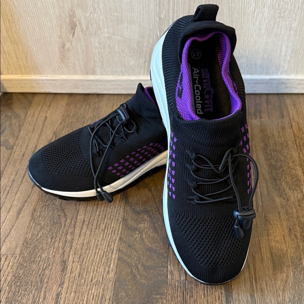 Orth-o-fit Air Cooled Women's Memory Foam Athletic Shoes 41 (US 10) NWOT